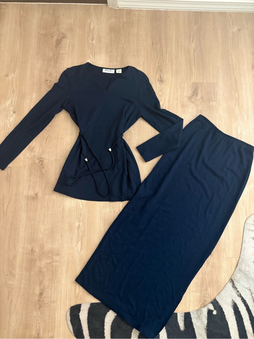 Vtg90’s Navy blue Maxi Skirt two piece set
